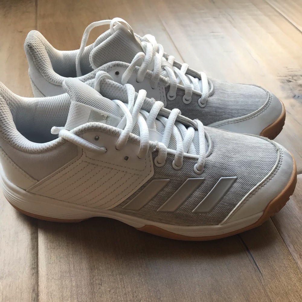 Adidas Ligra Volleyball Shoes Size 3